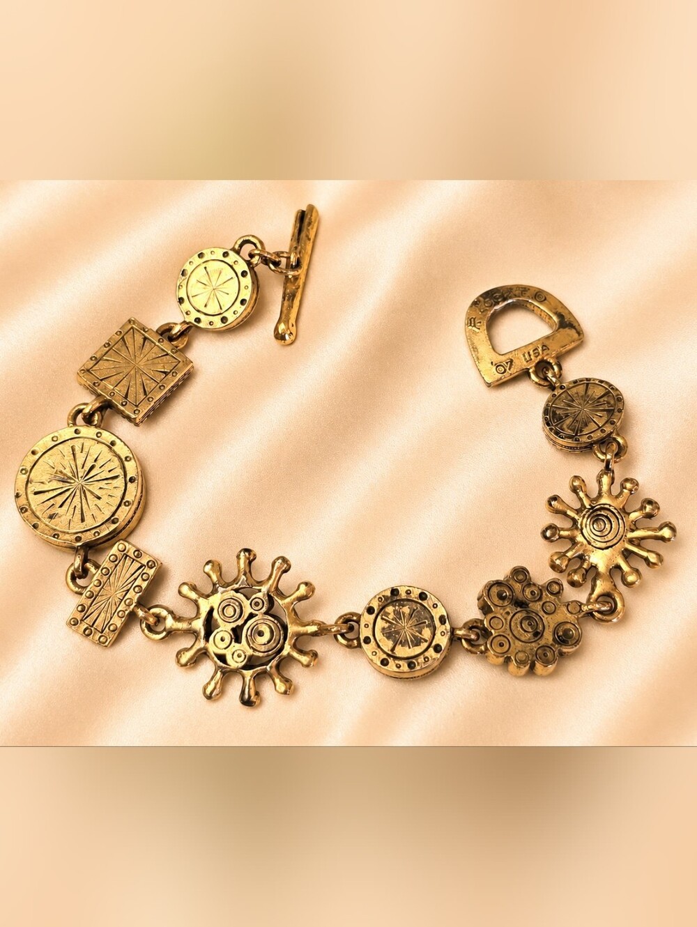 🌟 P. Locke Vintage Gold Plated Multi Links Bracelet - Picture 6 of 7